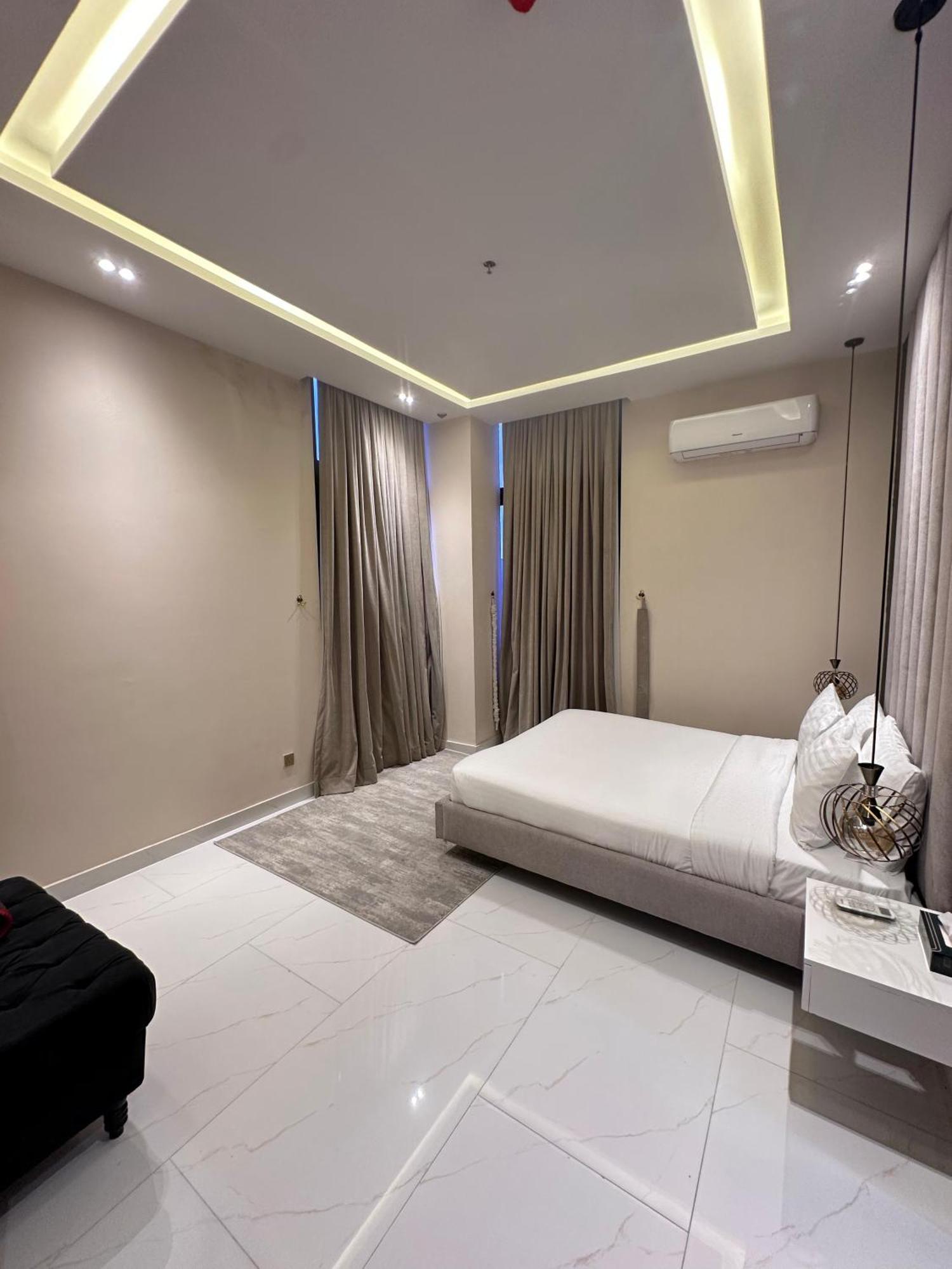 Pavilion Suites - Premium Aparthotel In Bahria Town Ραβαλπίντι Εξωτερικό φωτογραφία