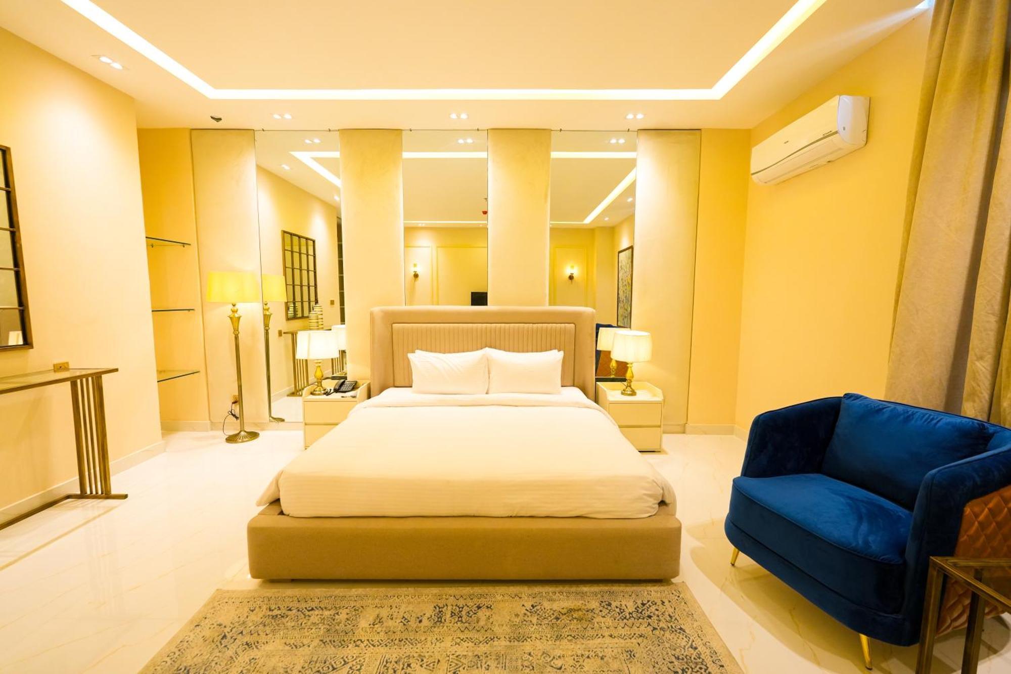 Pavilion Suites - Premium Aparthotel In Bahria Town Ραβαλπίντι Εξωτερικό φωτογραφία