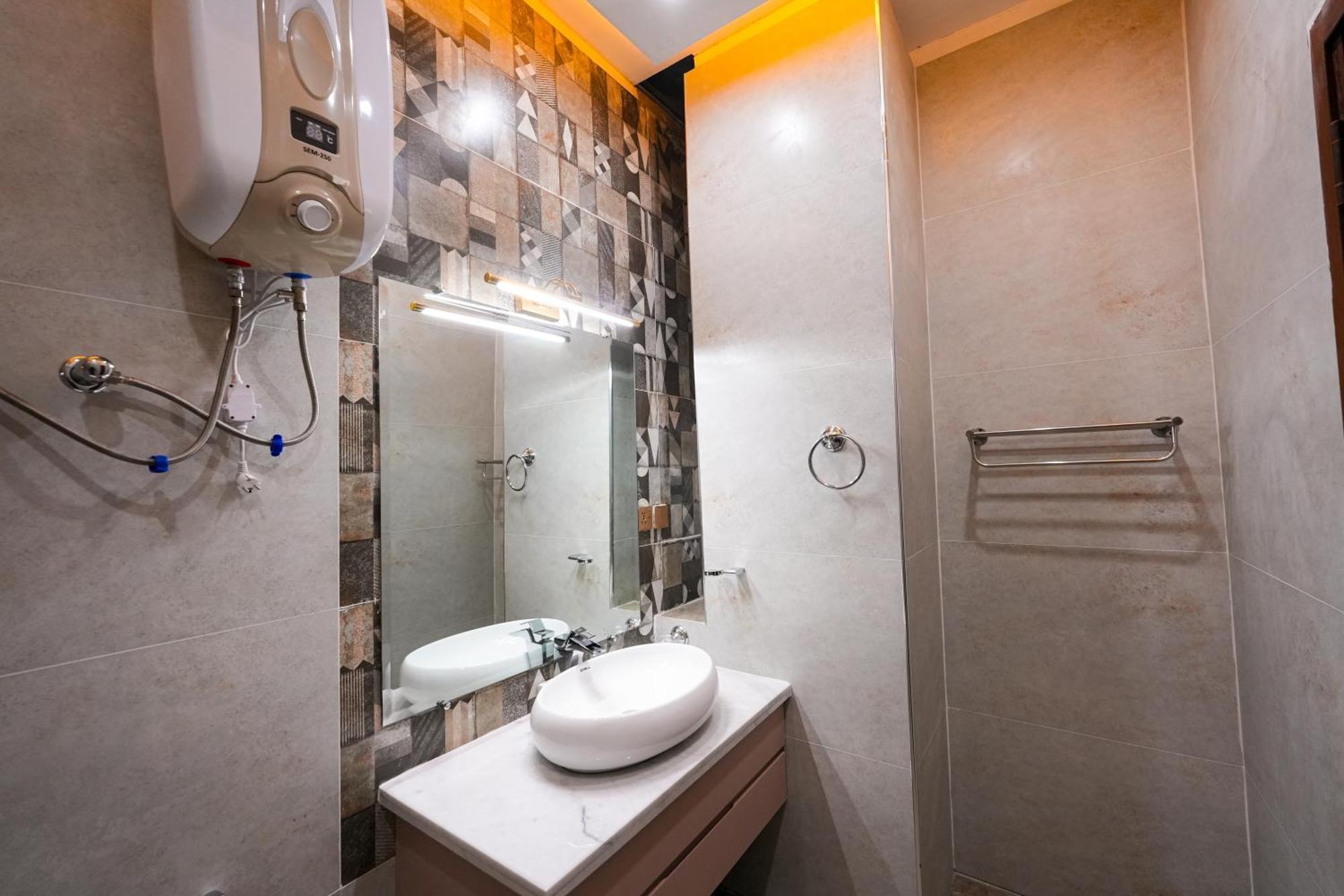 Pavilion Suites - Premium Aparthotel In Bahria Town Ραβαλπίντι Εξωτερικό φωτογραφία