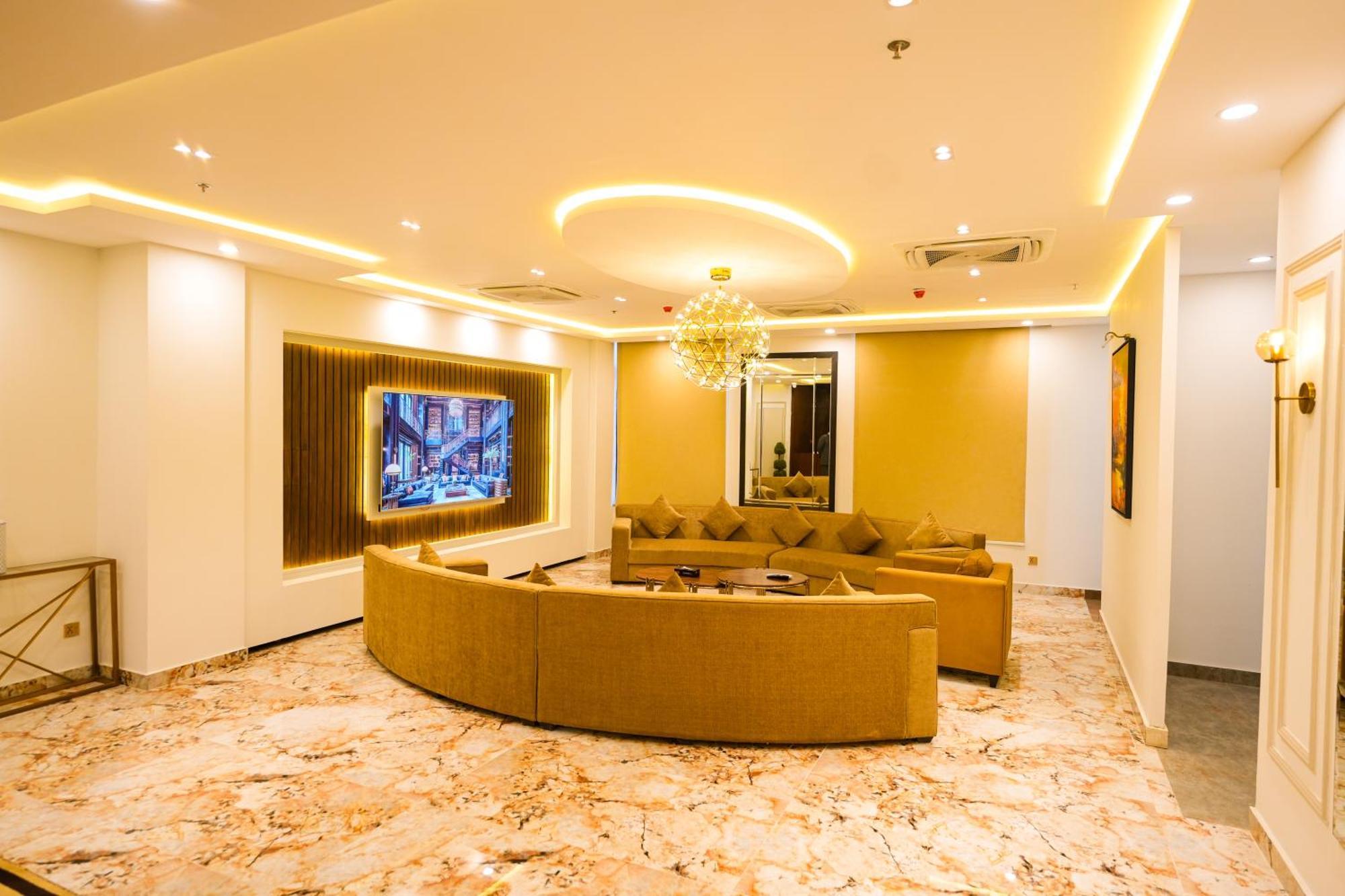 Pavilion Suites - Premium Aparthotel In Bahria Town Ραβαλπίντι Εξωτερικό φωτογραφία