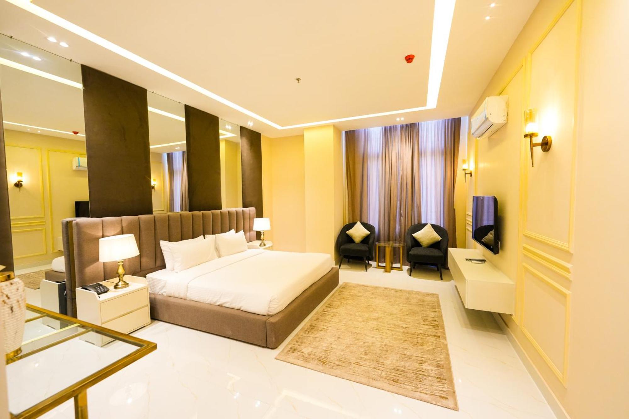 Pavilion Suites - Premium Aparthotel In Bahria Town Ραβαλπίντι Εξωτερικό φωτογραφία